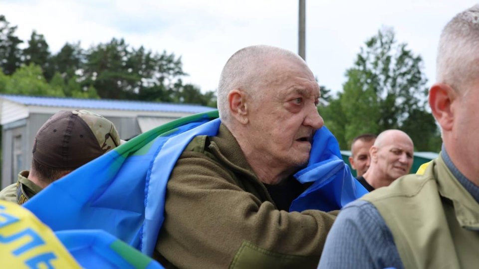 Новий обмін полоненими: Україна звільнила з полону групу важкохворих захисників