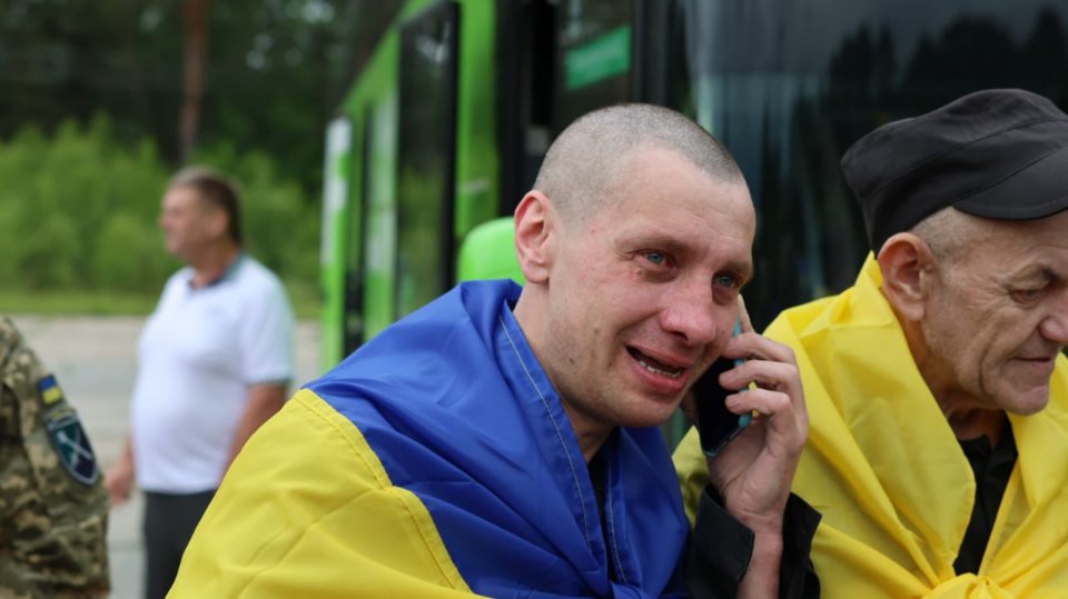 До України з російського полону повернули ще одну групу важкопоранених військових
