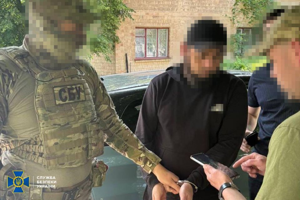 У різних регіонах України затримали ще 14-х організаторів «ухилянтських схем» (фото)