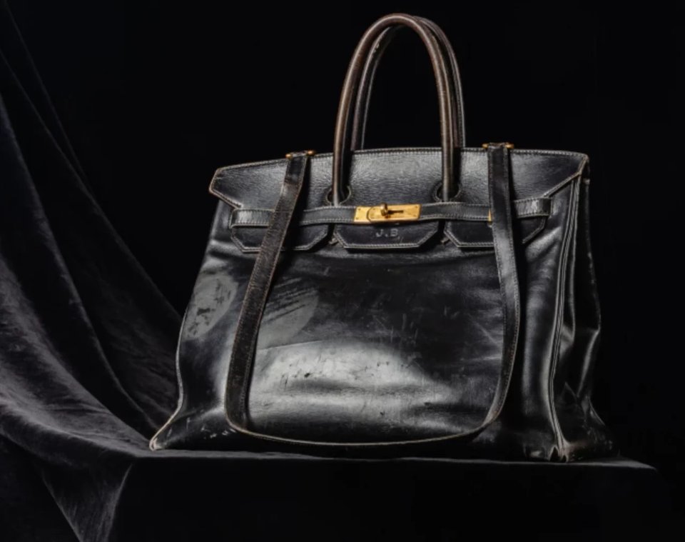 Легендарну сумку Birkin продали