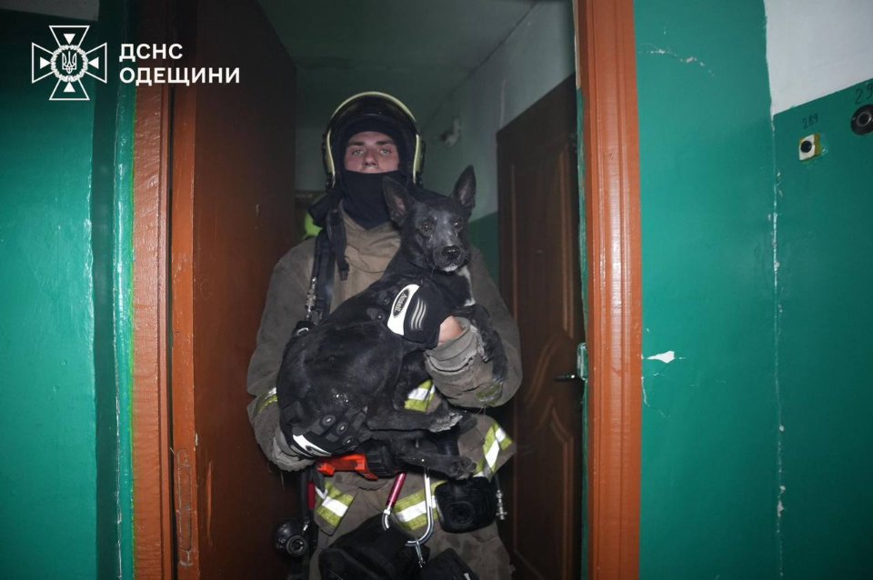 Росіяни масовано атакували Одесу: є загибла та постраждалі, серед них — діти (фото, відео)