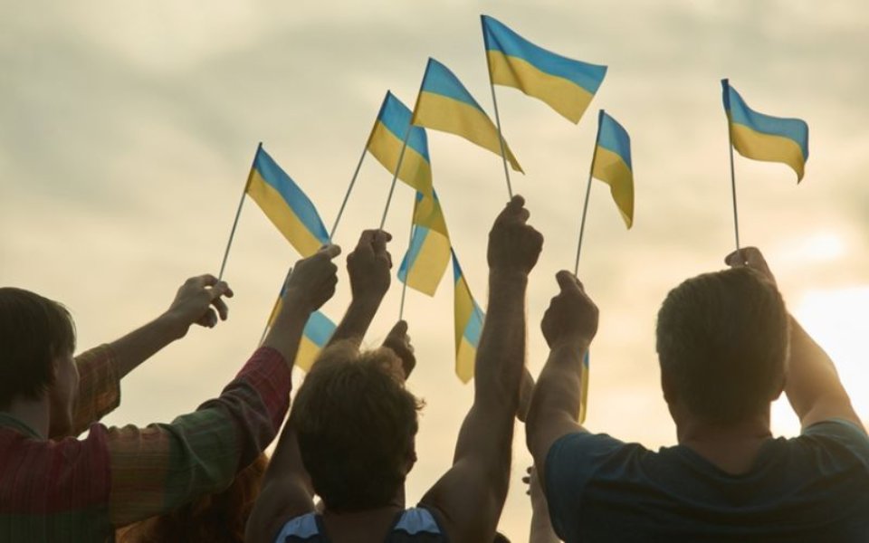 україна