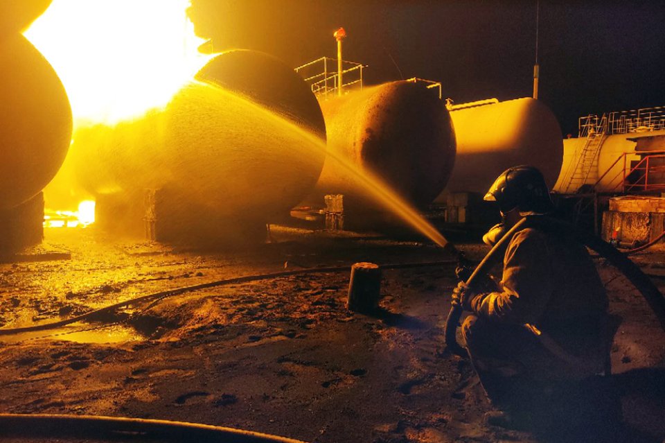 пожежа нафтобаза Макіївка