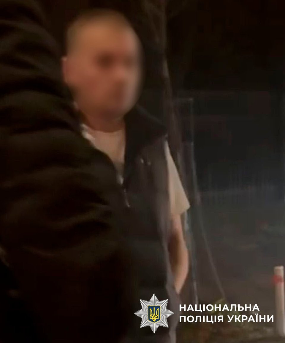 Ймовірно водій Porsche перебував у стані алкогольного сп’яніння, від проходження тесту він відмовився ДТП Київ