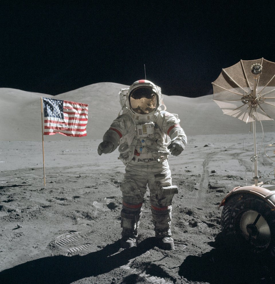 Американський астронавт Юджин Сернан на Місяці 13 грудня 1972 року / NASA
