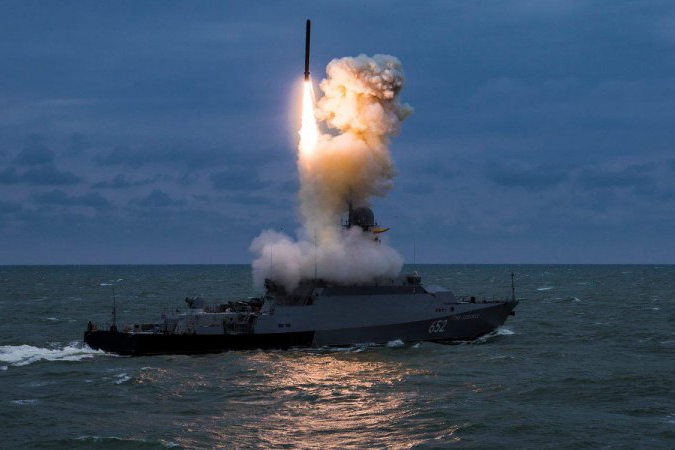 У Чорному морі росія тримає майже рекордну кількість ракет «Калібр» — Гуменюк