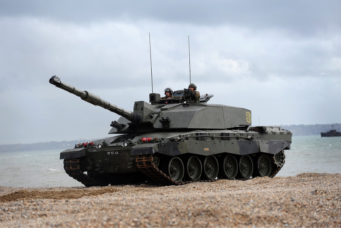Британія передасть Україні 12 танків Challenger 2, перші чотири негайно — ЗМІ