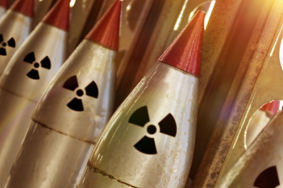 Російська розвідка заявила про нібито підготовку Франції та Британії до передачі Україні ядерної зброї