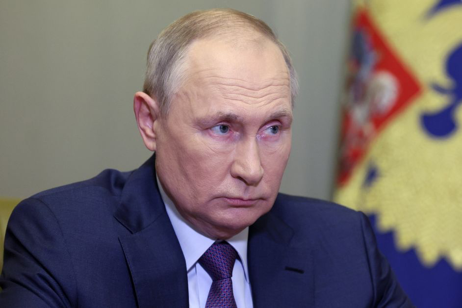 Російські ЗМІ заявили про візит Путіна до окупованого Маріуполя (відео)