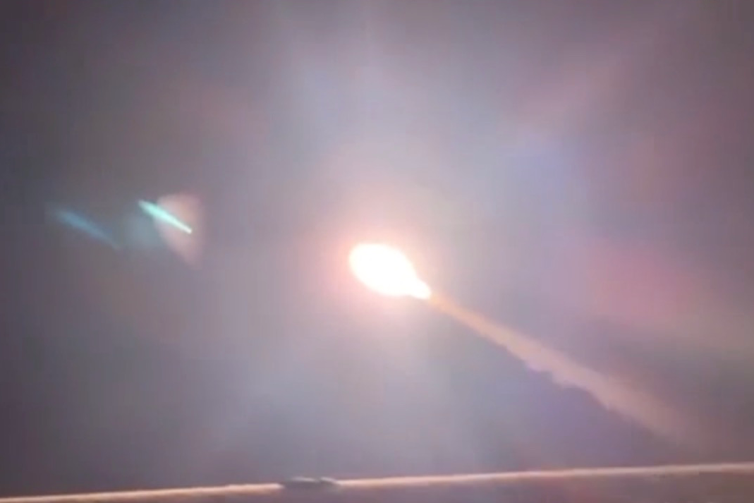 У Повітряних Силах показали, як військові знищували «шахеди» під час нічної атаки (відео)