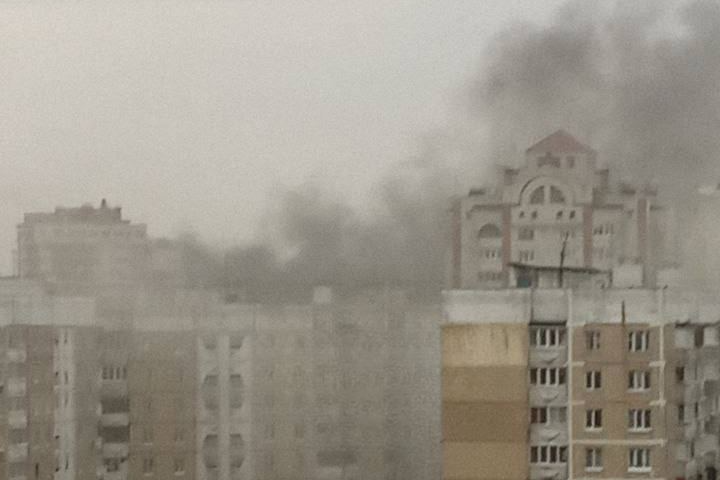 У Бєлгороді повідомляють про вибухи та «прильоти» (фото, відео)