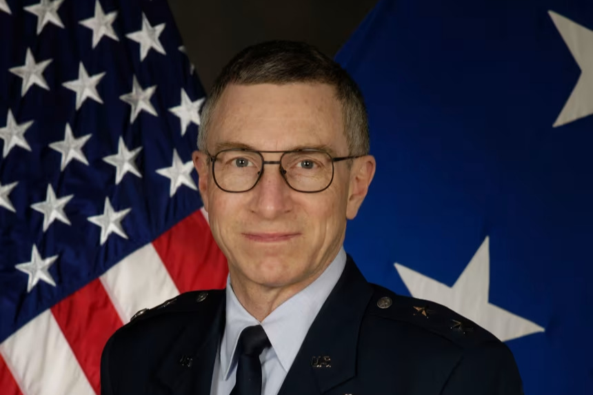 У США зник генерал США, пов'язаний із секретними програмами дослідження НЛО