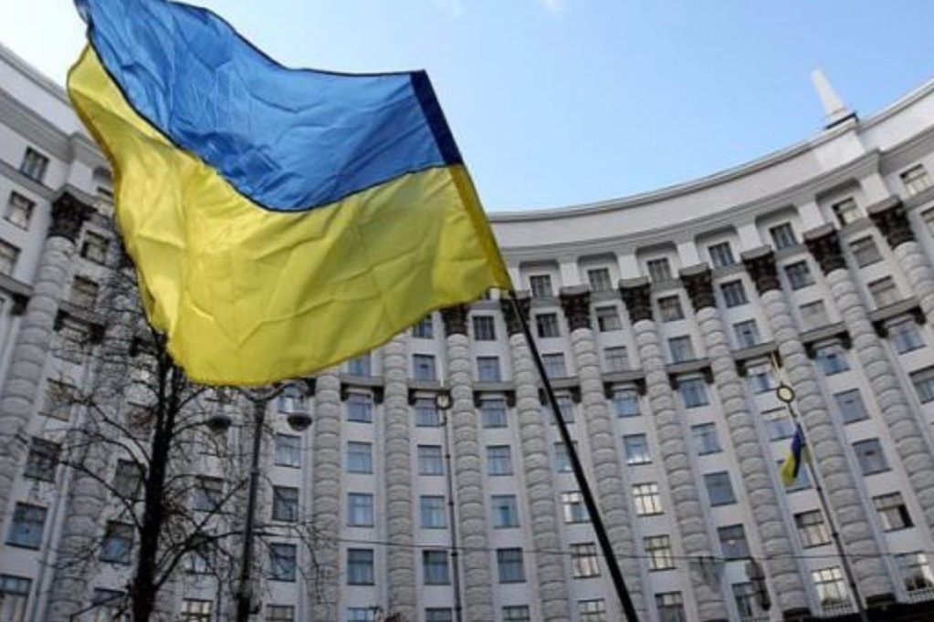 Україна ввела повне торговельне ембарго проти росії