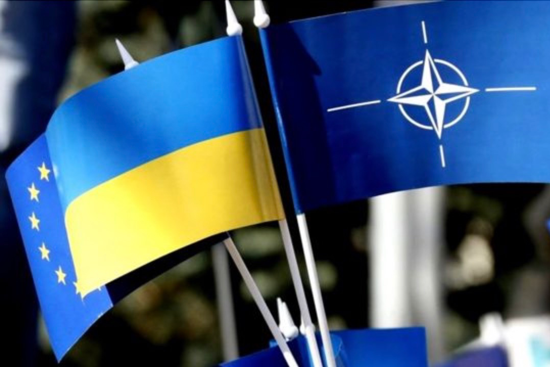 Українці стали менше підтримувати вступ до НАТО, втім, зріс рівень підтримки вступу до ЄС — опитування «Рейтингу»
