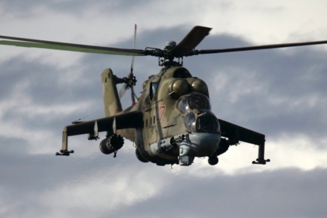 Українські військові збили російський гелікоптер Мі-24