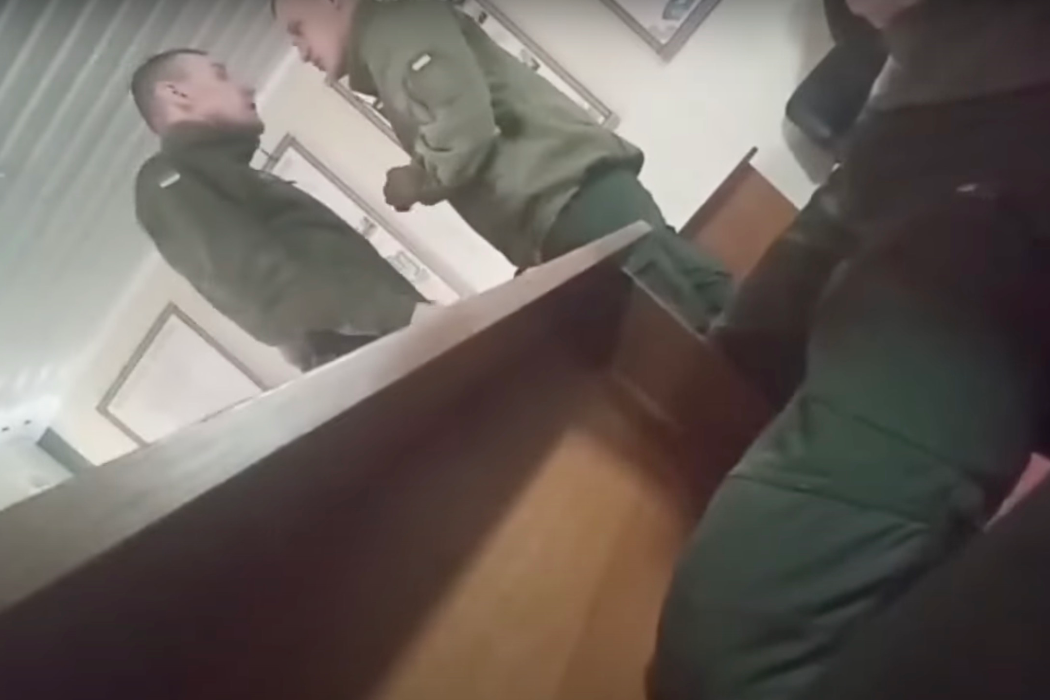 В Івано-Франківську офіцер побив солдата: Нацгвардія розпочала перевірку (відео, оновлено)