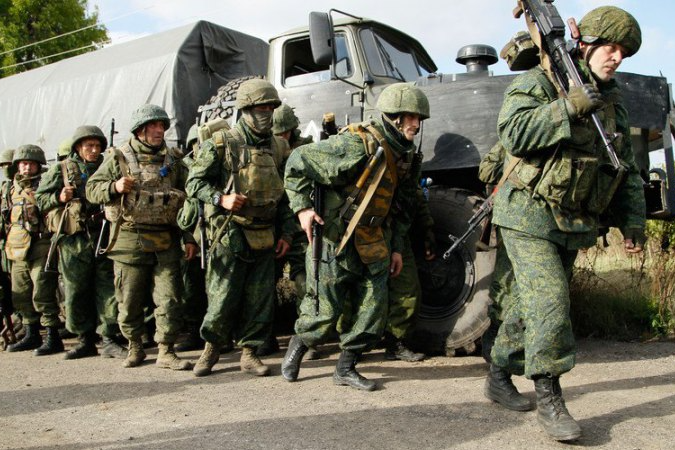 На окупованих територіях на півдні залишається понад 150 тис. окупантів — ГУР