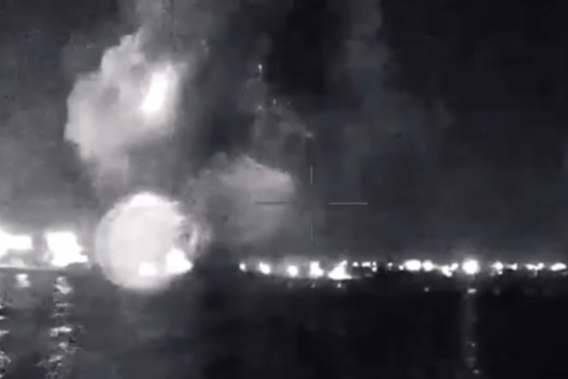 Дрони ГУР знищили в Криму два російських катера КС-701 «Тунець» (відео)