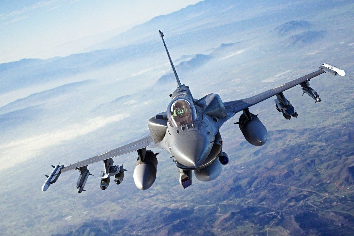 США передають непридатні до польотів F-16 на запчастини в Україну