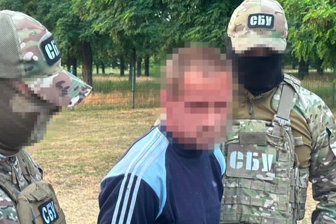 СБУ затримала агента рф, який готував удари по аеродромах на Кіровоградщині (фото)