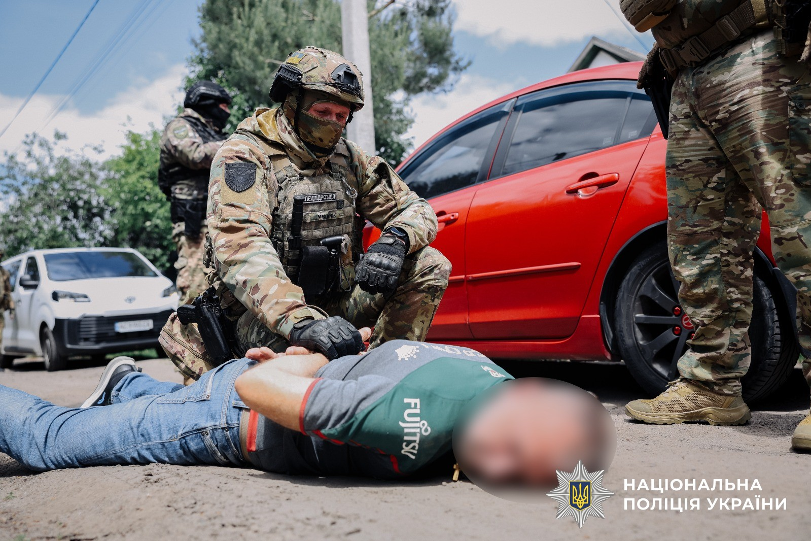 Затримали злочинну групу, яка допомагала мобілізованим втікати з військових частин