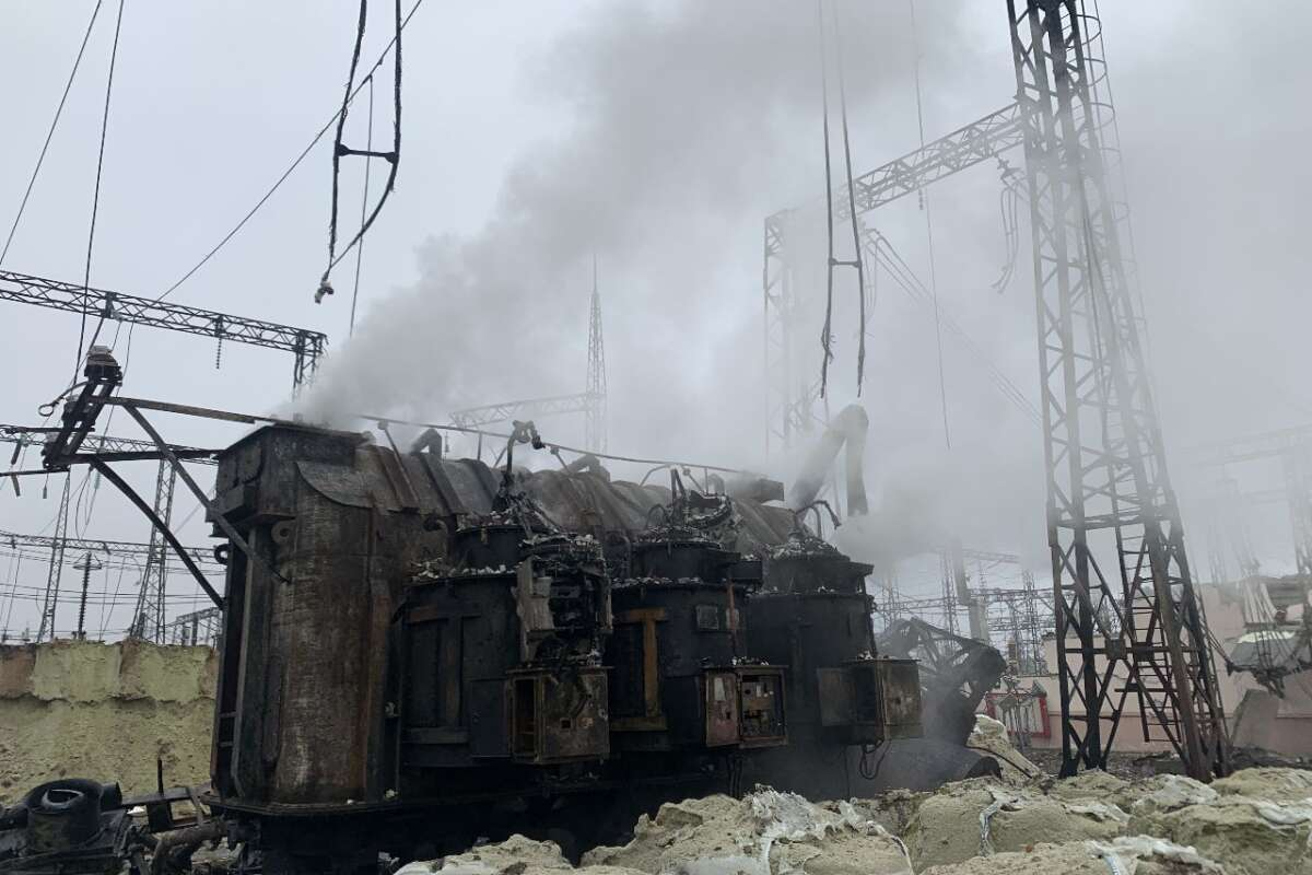 Восени та взимку ворог спробує повторити терор проти української енергетики — Зеленський