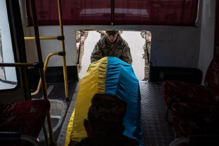 Україна повернула тіла ще 62 полеглих захисників