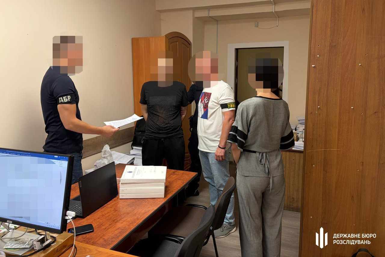 На Одещині судитимуть військового, який продавав дрони для оборони та купив Lexus