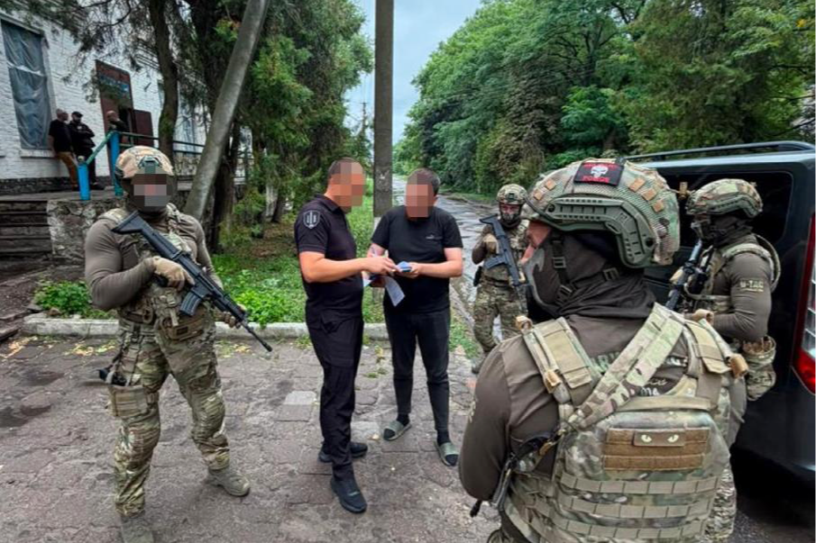 Двох військових полку «Скеля» підозрюють у катуванні побратимів: потерпілі отримали тяжкі травми