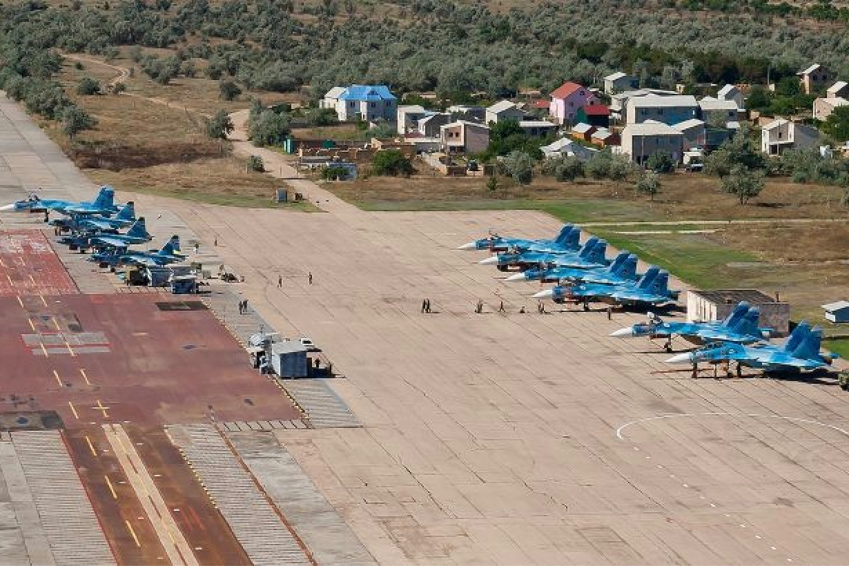 У Повітряних силах ЗСУ розповіли, яку техніку зберігали росіяни на аеродромі в Криму