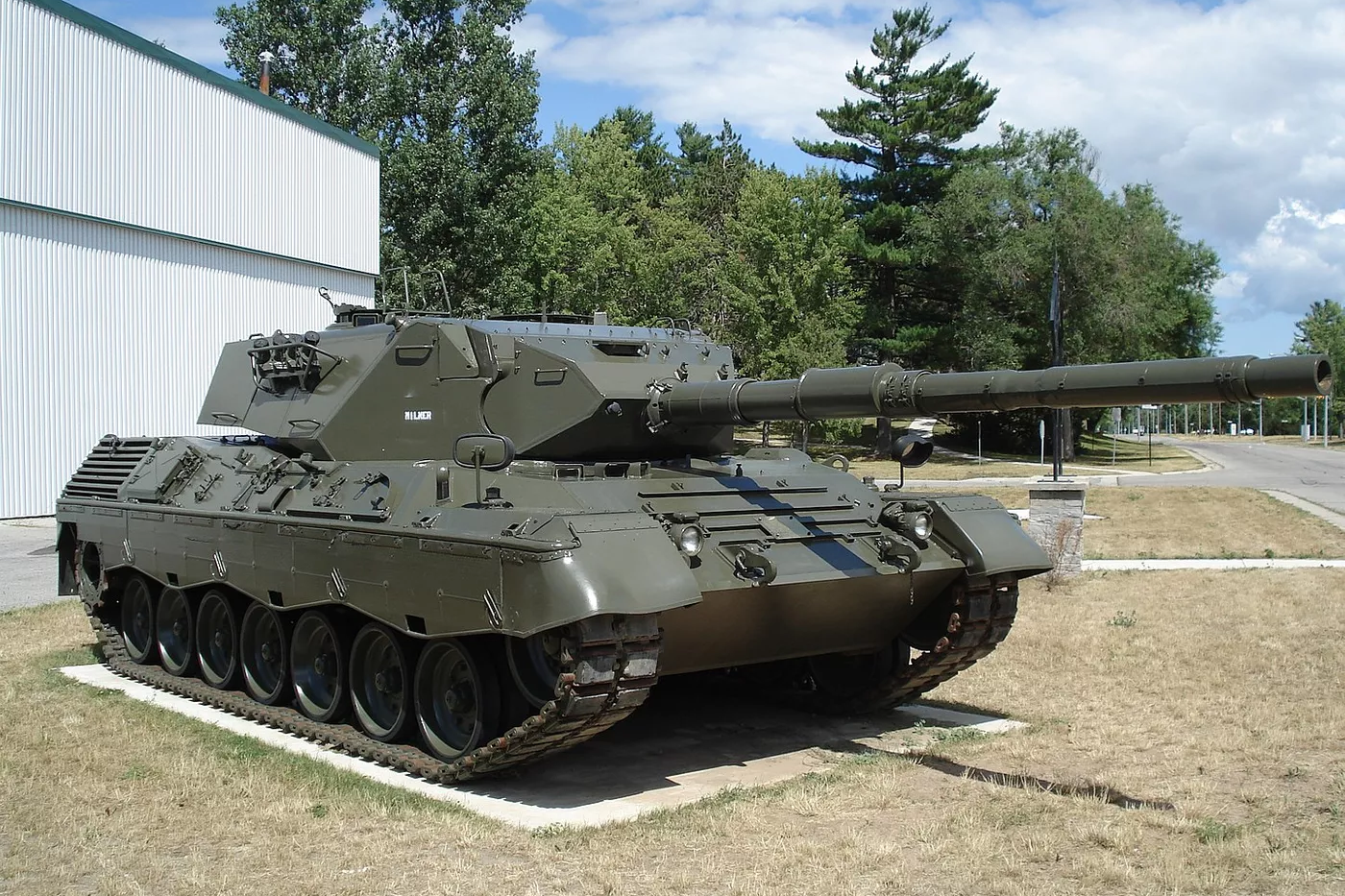 Невідома країна придбала для України танки Leopard 1, їх вже відправили — ЗМІ