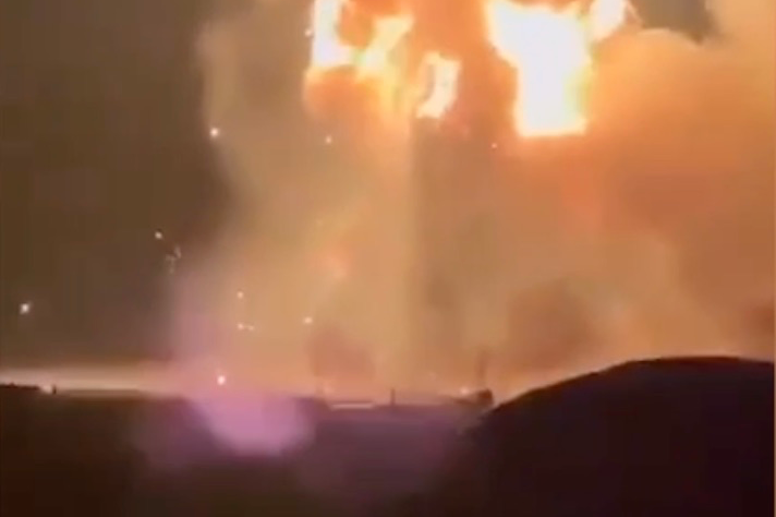 ГУР вдарило по складу боєприпасів у Воронезькій області (відео)