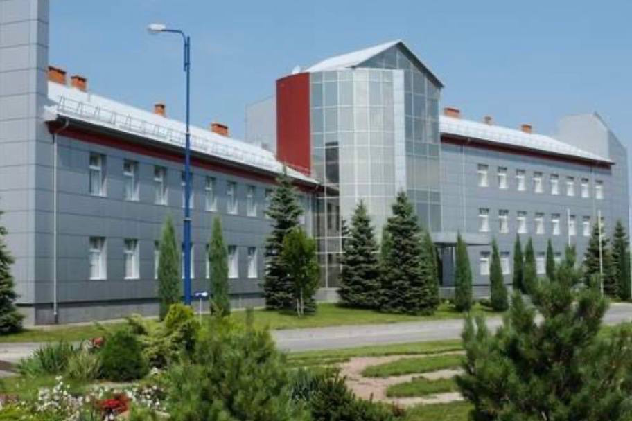 Російська атака знищила завод «Хортиця» у Запоріжжі: втрачено до 4 млн пляшок