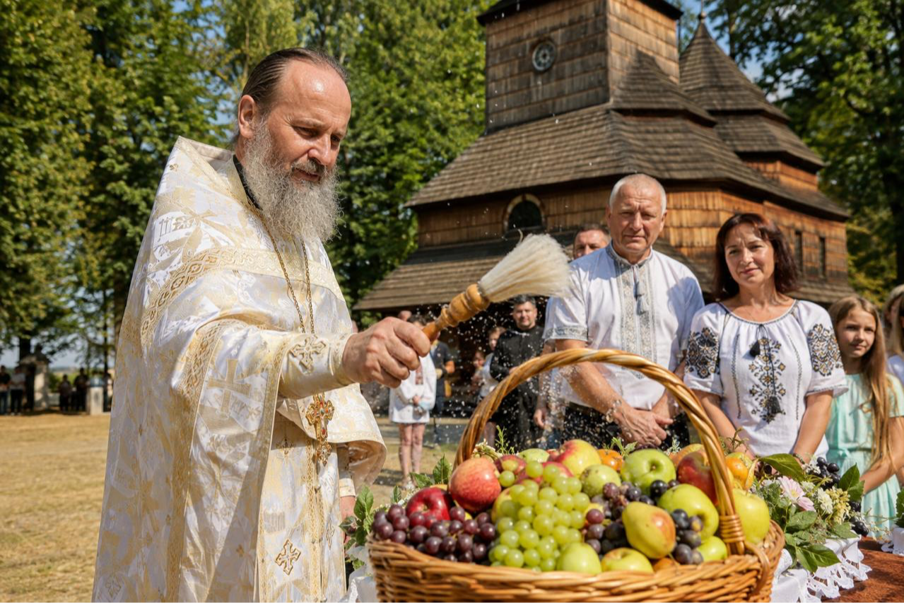 19 серпня: яке церковне свято сьогодні та хто цього дня відзначає Яблучний Спас