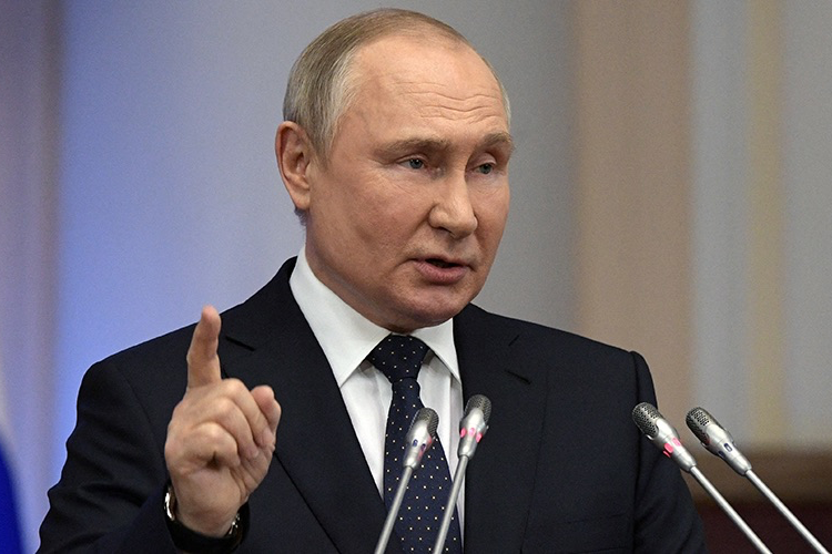 У кремлі розповіли, коли путін відвідає Донбас
