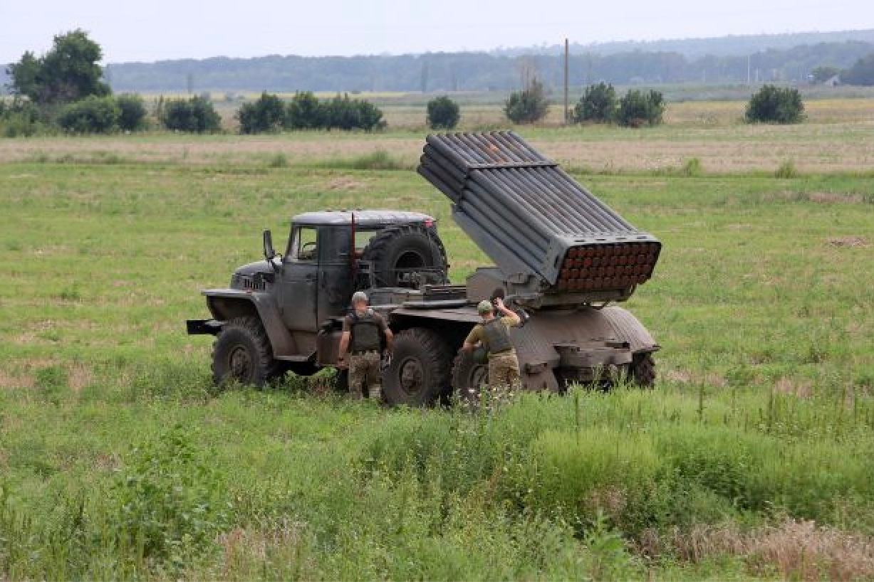 Сирський показав нищівну роботу «Градів» на Бахмутському напрямку (відео)