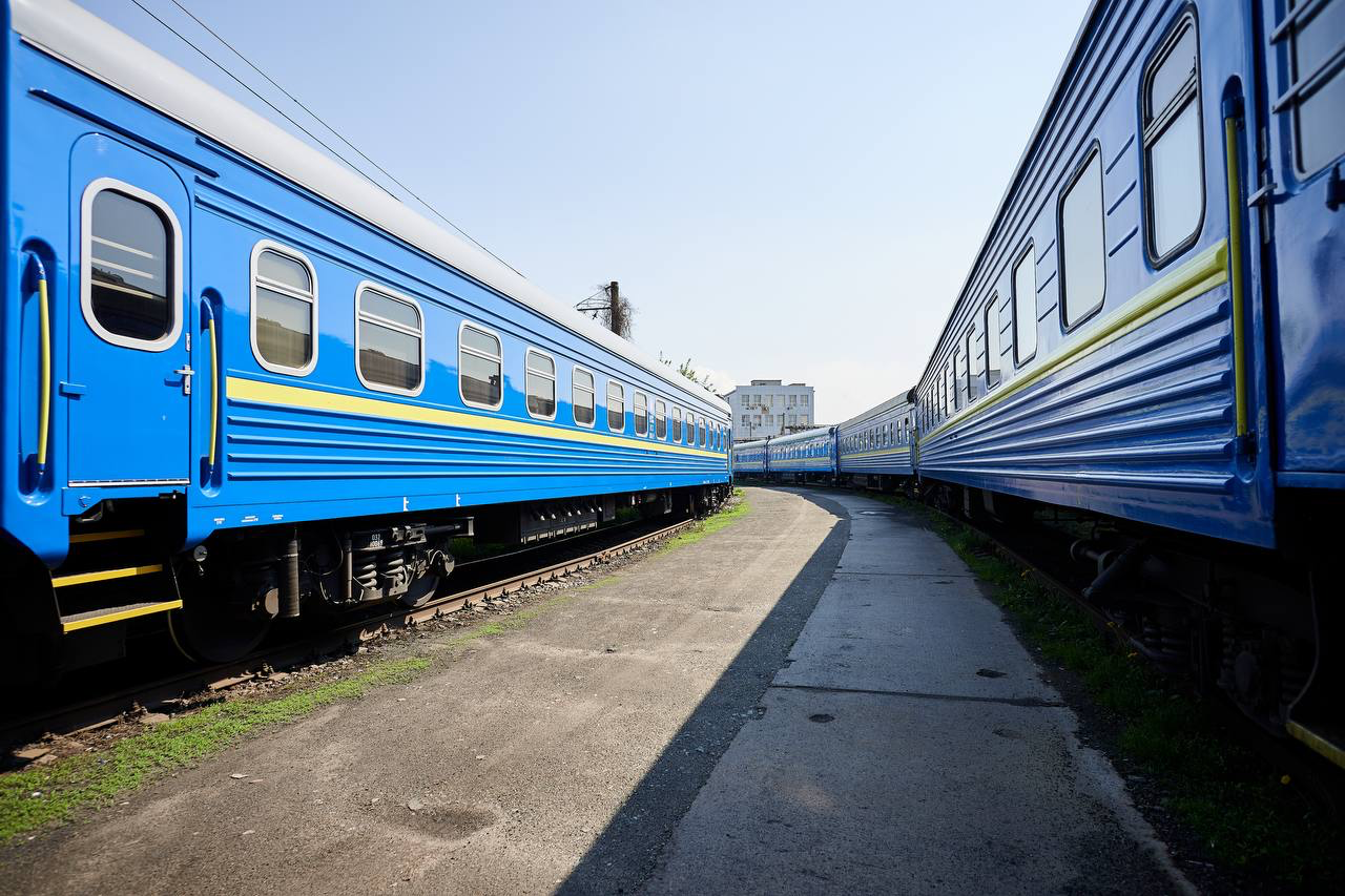 «Укрзалізниця» налагодила щоденне сполучення Київ — Херсон: коли курсуватиме потяг