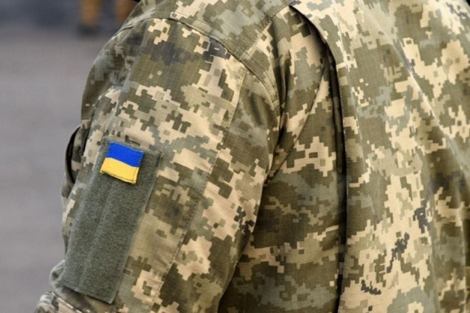 У Тернополі водій наїхав на двох військових під час перевірки документів