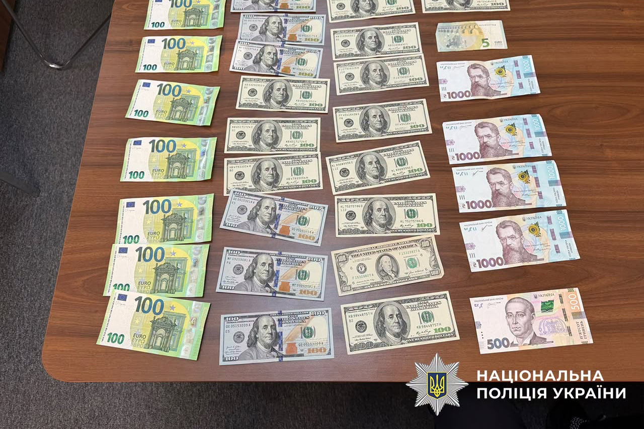 Тисяча гривень за кожну операцію: у київській лікарні викрили «чорну касу» для медиків