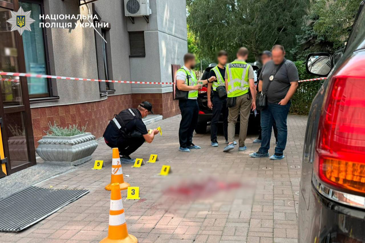 У Києві чоловік здійснив понад 20 пострілів у директора клініки «ІГР» Ігоря Ільїна