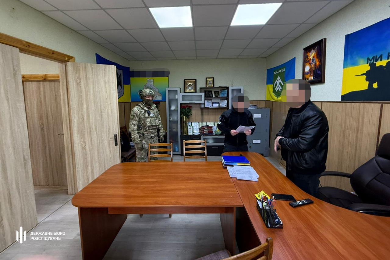Представилися СБУ, катували і стріляли: у Харкові судитимуть шістьох військовослужбовців ТЦК (ВІДЕО)
