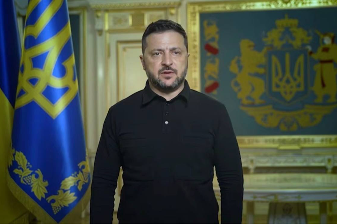 «У небі Росії закінчилися безпечні моменти»: Зеленський попередив авіакомпанії про дрони