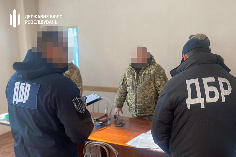 У ДБР розповіли, скільки справ розслідують щодо працівників військкоматів та ВЛК