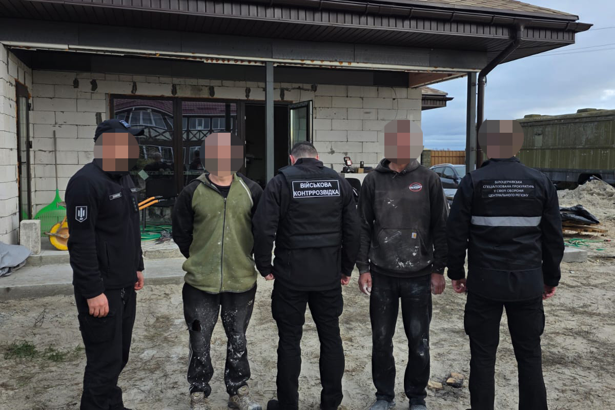 Підлеглі будували дім співмешканці замість служби: полковника судитимуть за збитки у понад 1,5 млн грн
