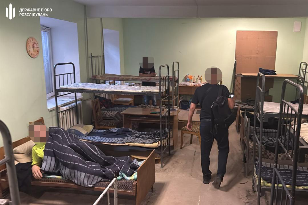 Катування в ТЦК на Одещині: суд призначив до семи років і місяця ув’язнення (відео)