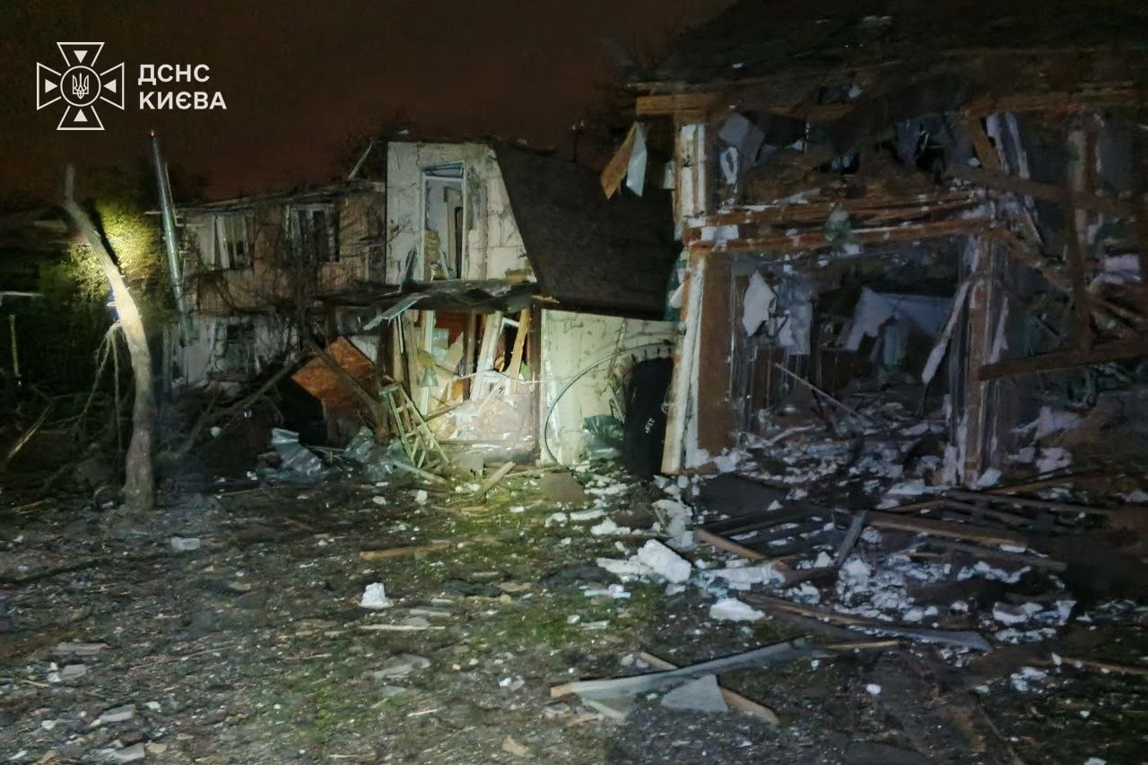 росія вдарила по Києву балістикою: загинула людина та постраждали 22