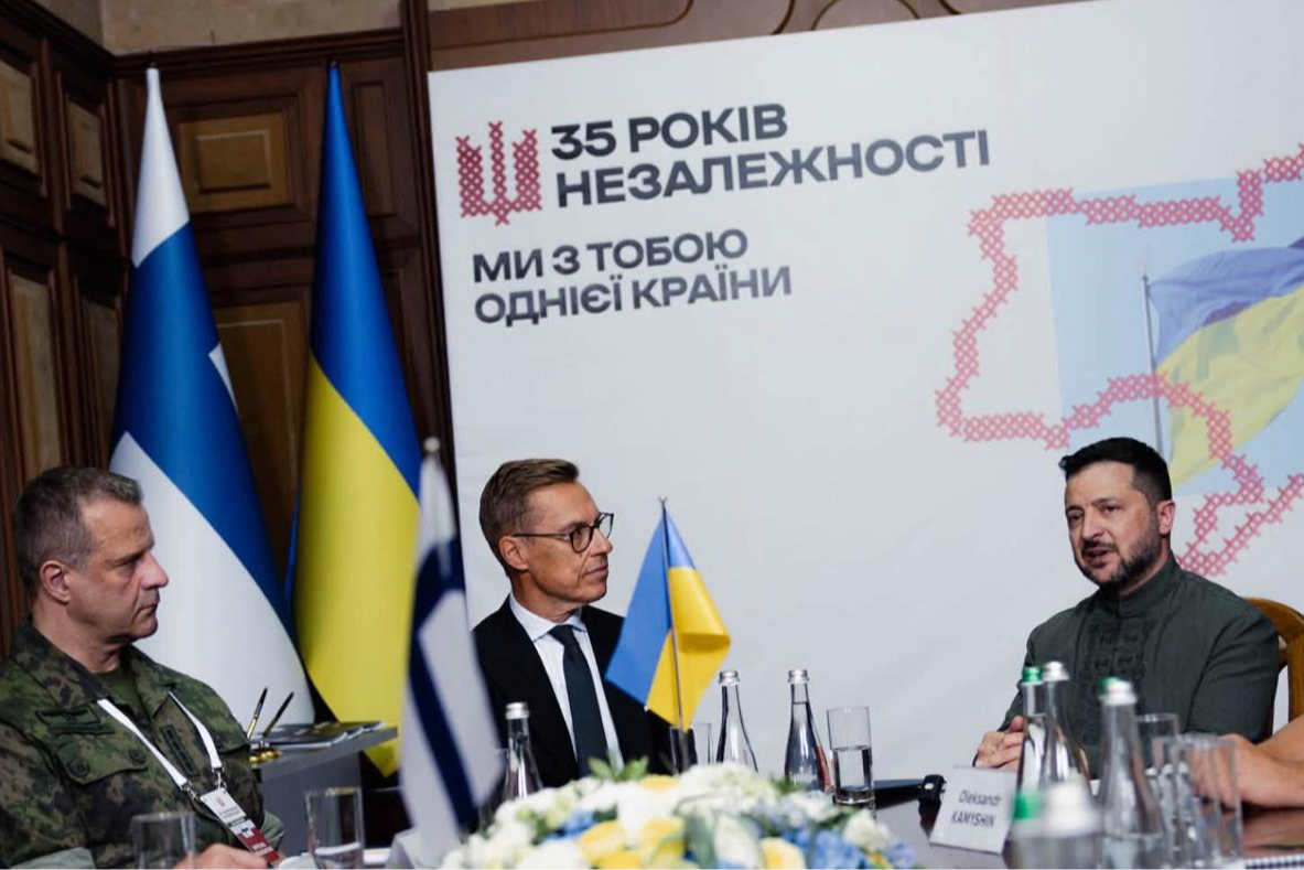 Хто говоритиме з путіним від Європи: Politico називає можливих кандидатів