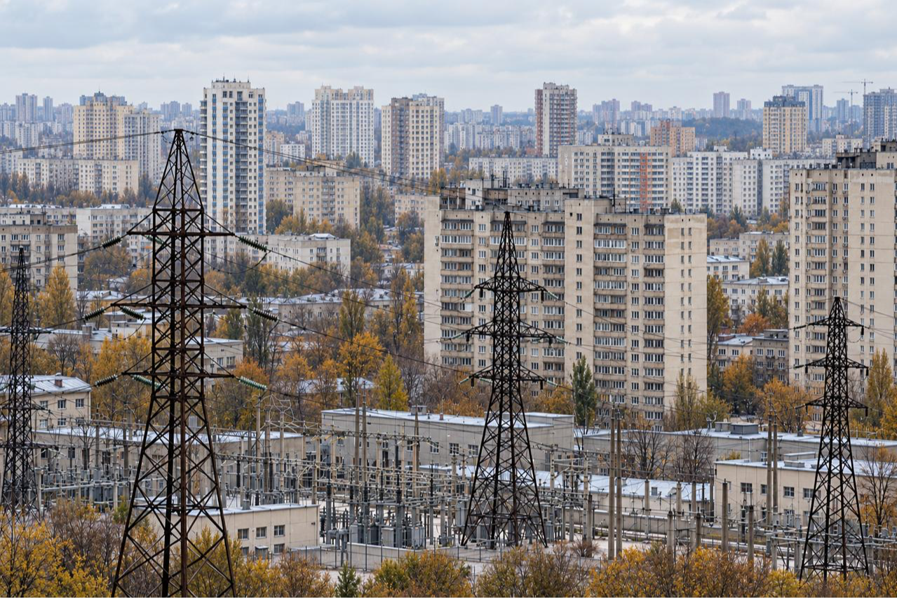 Світло вимикатимуть до трьох разів на добу: графік відключень у Києві на 23 жовтня