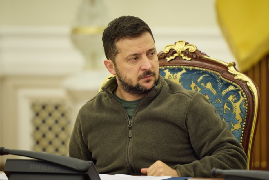 Зеленський просить Раду продовжити воєнний стан та загальну мобілізацію в Україні