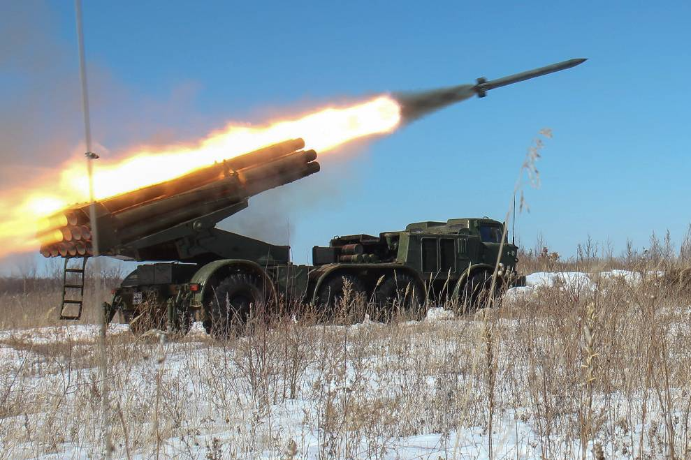 Росіяни вдарили по центральній частині Херсона і вбили чоловіка